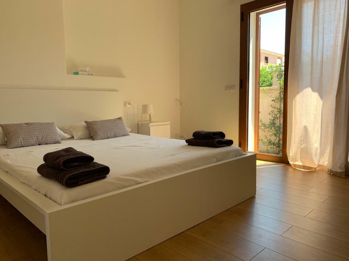 Casa Frencis Hotell Olbia Eksteriør bilde